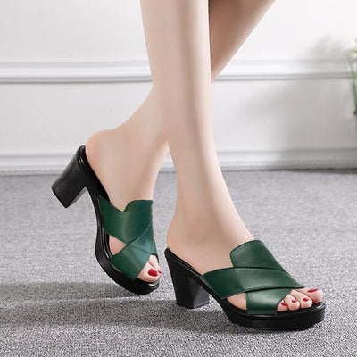 Ariane | Slip-On Orthopedic Block Heels